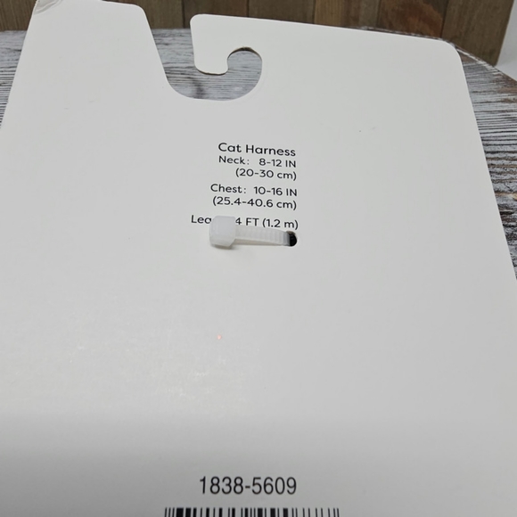 NWT Tails & Noses Black and White Cat Harness - Picture 3 of 4